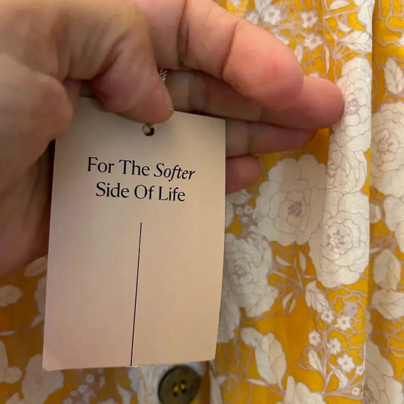 ! Eberjey Retro Floral Elsie Cover-Up - Picture 8 of 9